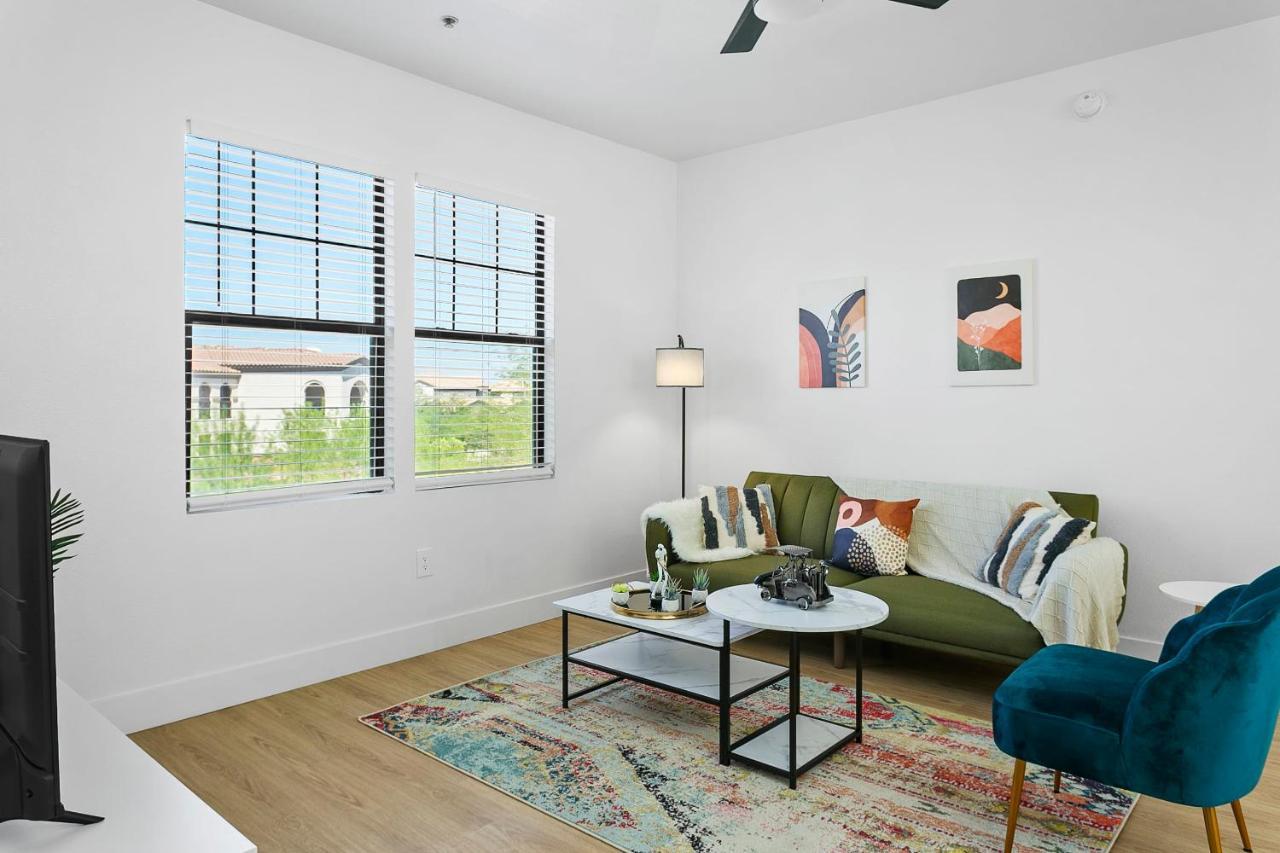 Cozysuites Glendale By The Stadium With Pool 01 Exterior foto