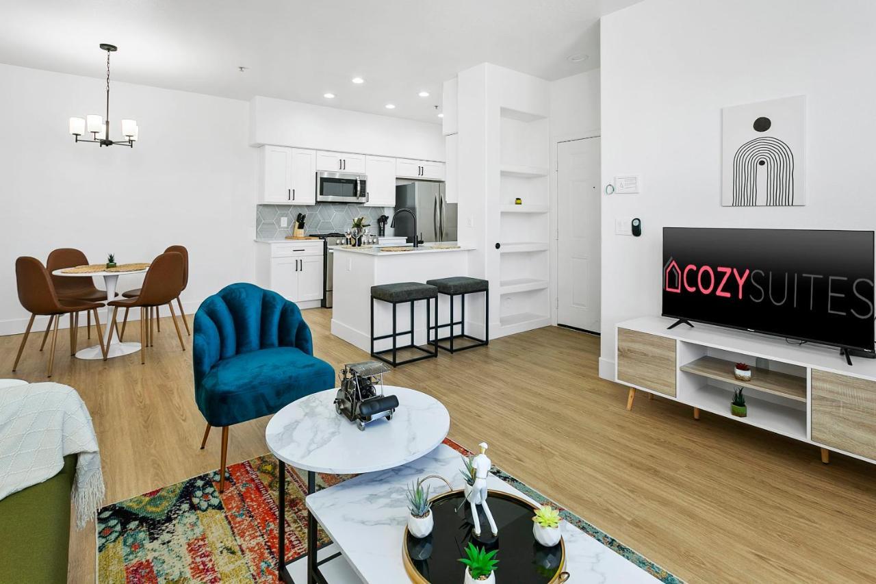 Cozysuites Glendale By The Stadium With Pool 01 Exterior foto