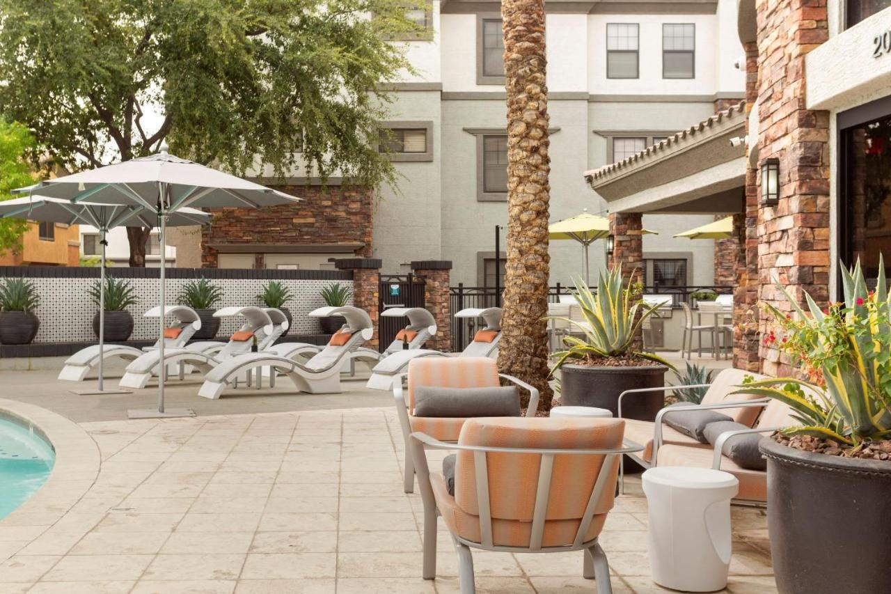 Cozysuites Glendale By The Stadium With Pool 01 Exterior foto